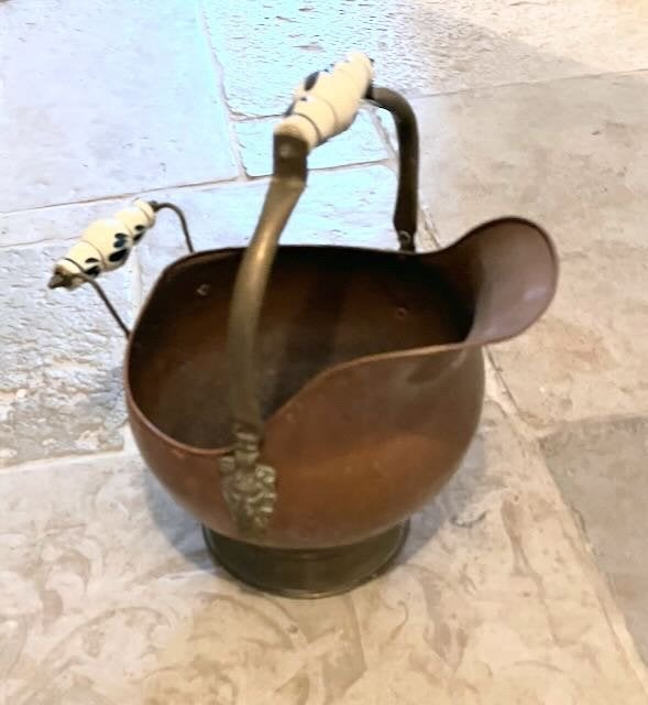 Antieke Koperen kolenkit met porseleinen handvat, Antiek en Kunst, Ophalen of Verzenden, Koper