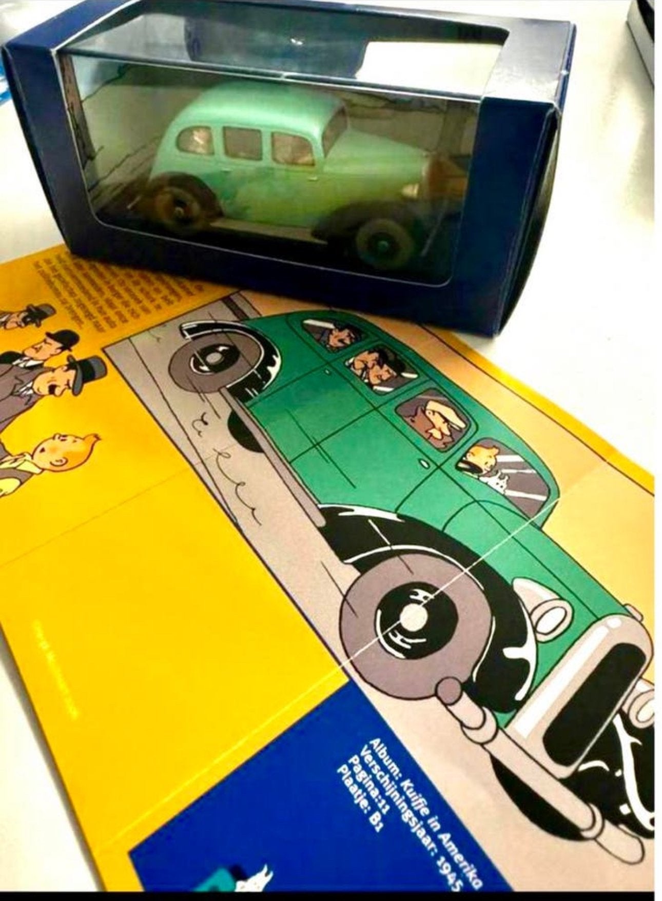 Kuifje auto 1/43 de graham 6 uit kuifje in amerika, Ophalen of Verzenden, Kuifje, Zo goed als nieuw, Beeldje of Figuurtje