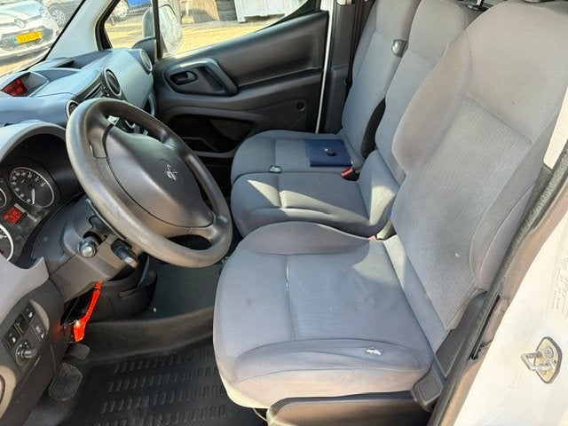 Peugeot Partner 120 1.6 e-HDI L1 XT Profit + 2Tronic, '14 au, Auto's, Euro 5, Stof, Gebruikt, 4 cilinders