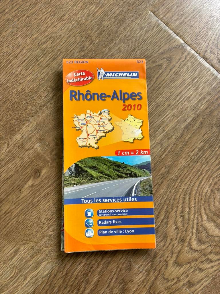 Wegenkaart Rhône-Alpes Michelin, Ophalen of Verzenden, Zo goed als nieuw, 2000 tot heden, Landkaart