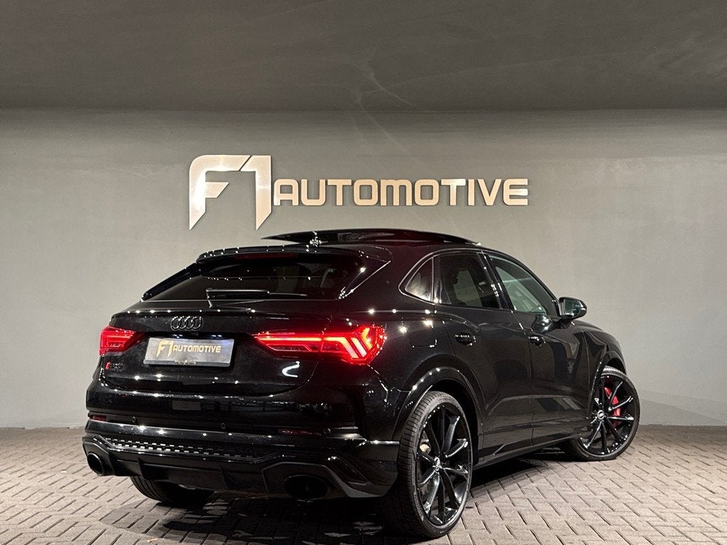 Audi RSQ3 Sportback 2.5 TFSI Quattro Pano|RS Seat|B&O|Keyles, Auto's, Audi, Automaat, Gebruikt, 1675 kg, Zwart