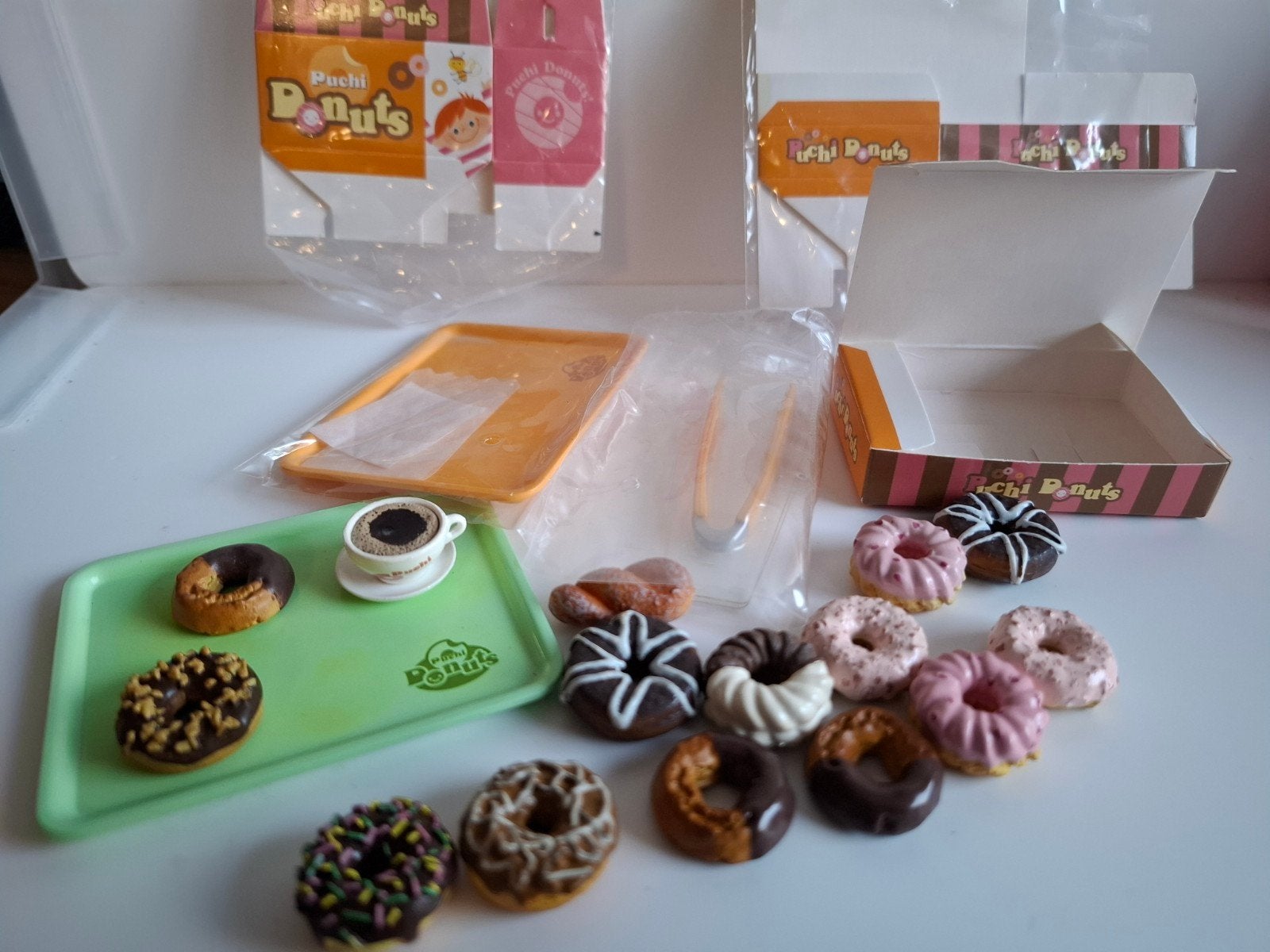 Re-ment Puchi Donuts to go., Ophalen of Verzenden, Gebruikt