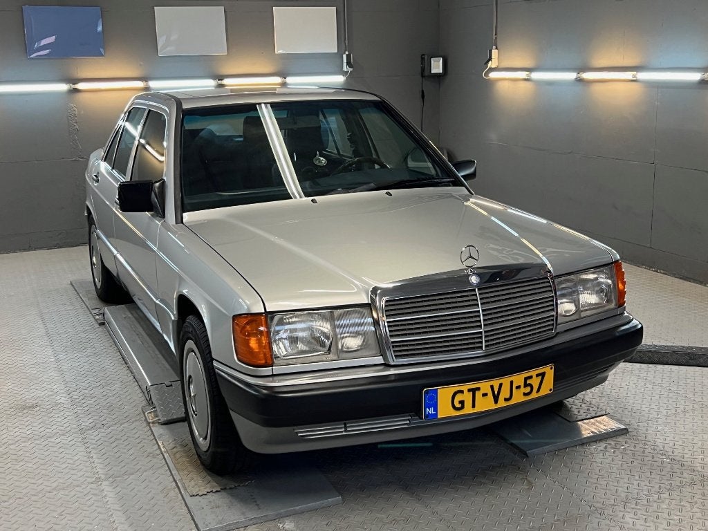 Mercedes-Benz 190-Serie 1.8 E U9 1993 Grijs, Auto's, 625 kg, 4 cilinders, Handgeschakeld, Blauw