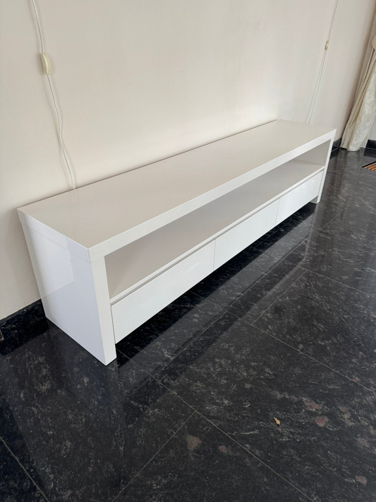TV kast, Ophalen, Zo goed als nieuw, Overige materialen, Plinten
