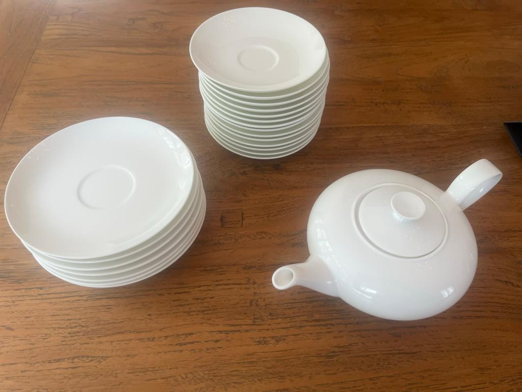 Villeroy & Boch Anmut Theepot en Schotels, Ophalen of Verzenden, Zo goed als nieuw, Overige stijlen, Kop(pen) en/of Schotel(s)