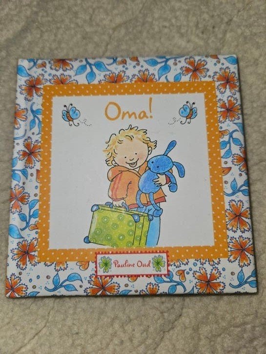 Oma! - Boekje Pauline Oud, Fictie algemeen, Jongen of Meisje, Ophalen of Verzenden, Zo goed als nieuw