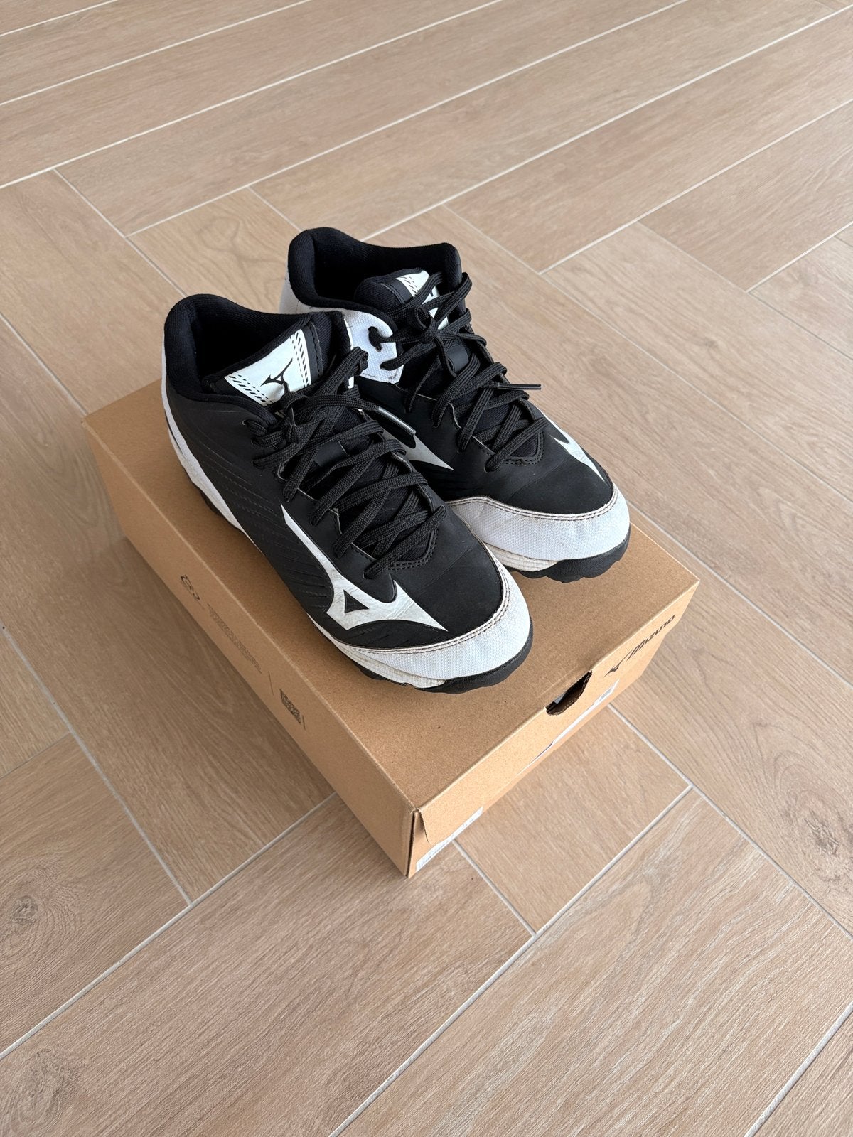 Mizuno 9-Spike Adv. Franchise 9 Mid sportschoenen, Ophalen of Verzenden, Zo goed als nieuw