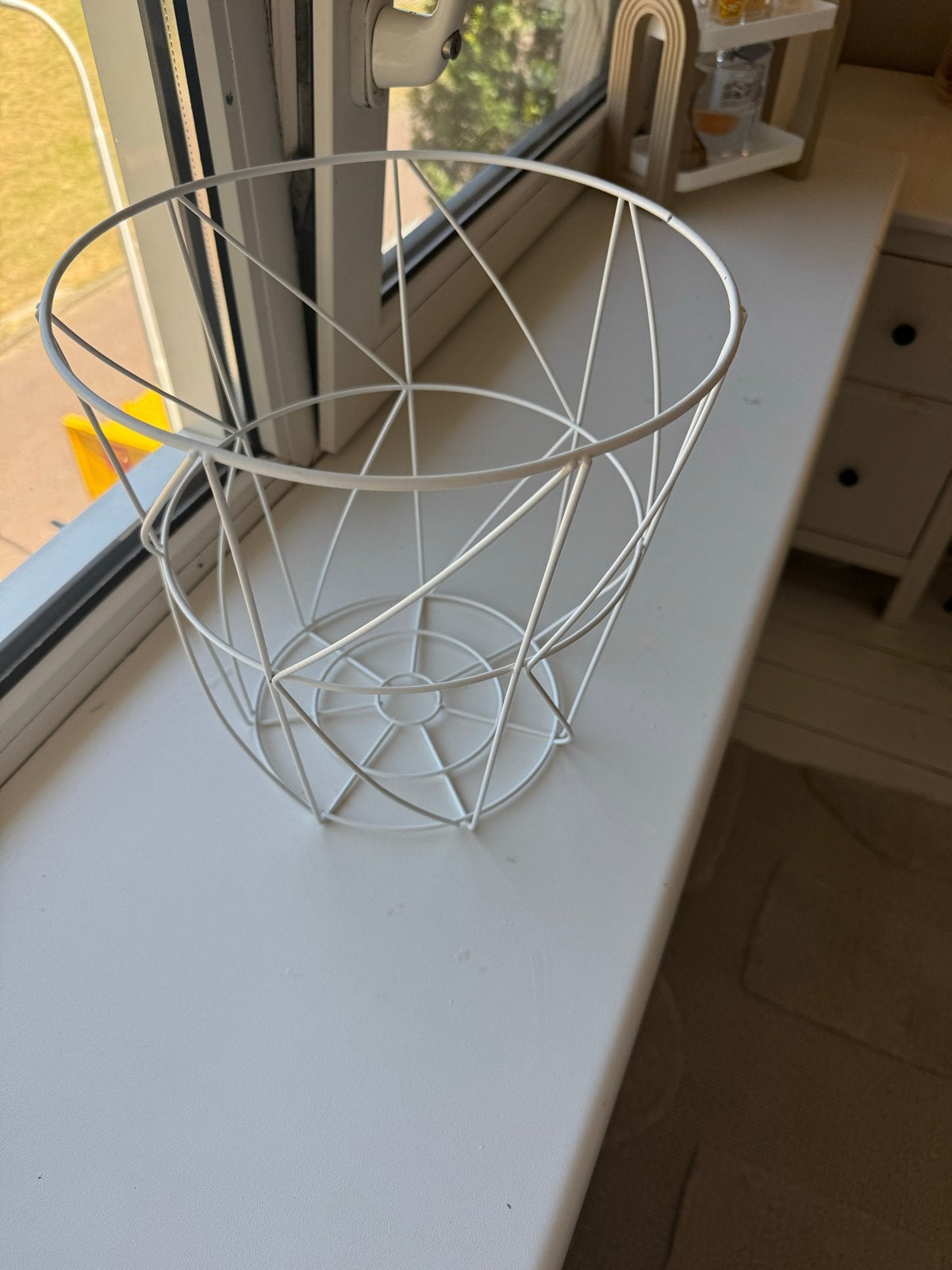 Leuk metalen deco mandje van de Action, Huis en Inrichting, Ophalen, Mand, Rond, Zo goed als nieuw