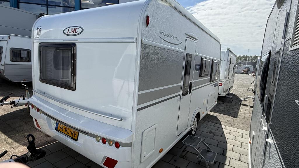 LMC Vivo 400 D, Caravans en Kamperen, Caravans, Treinzit, 750 - 1000 kg, Schokbreker, LMC en Münsterland