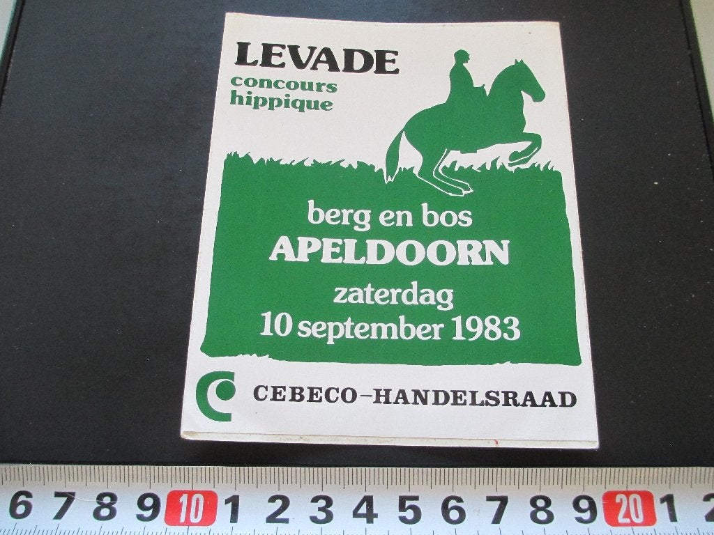sticker Apeldoorn Berg en Bos  1983 LEVADE CEBECO handelsraa, Ophalen, Zo goed als nieuw