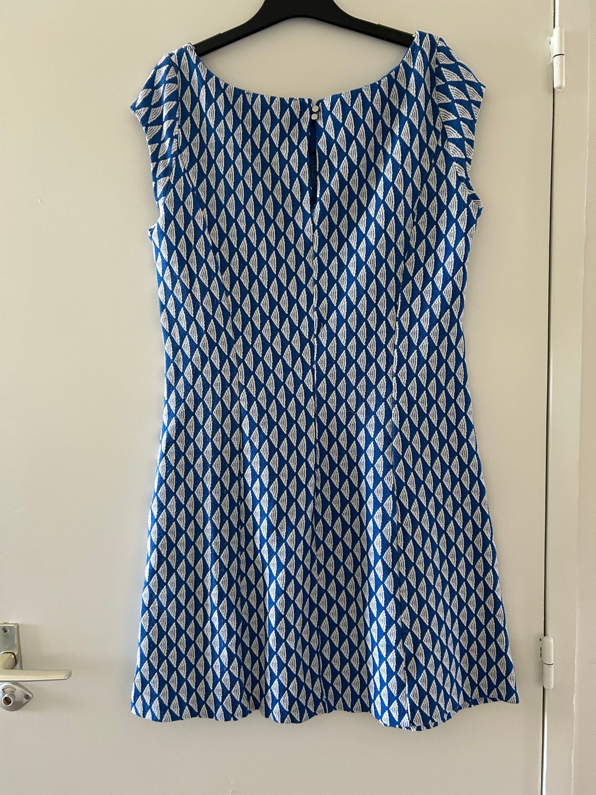 Steps jurk blauw wit maat M, Kleding | Dames, Jurken, Maat 38/40 (M), Blauw, Ophalen of Verzenden, Zo goed als nieuw