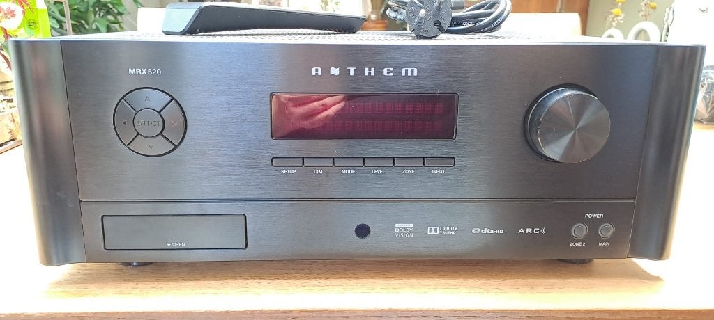 Dolby 5.2 4K versterker ANTHEM MRX520, Zo goed als nieuw, 60 tot 120 watt, Ophalen, Overige merken