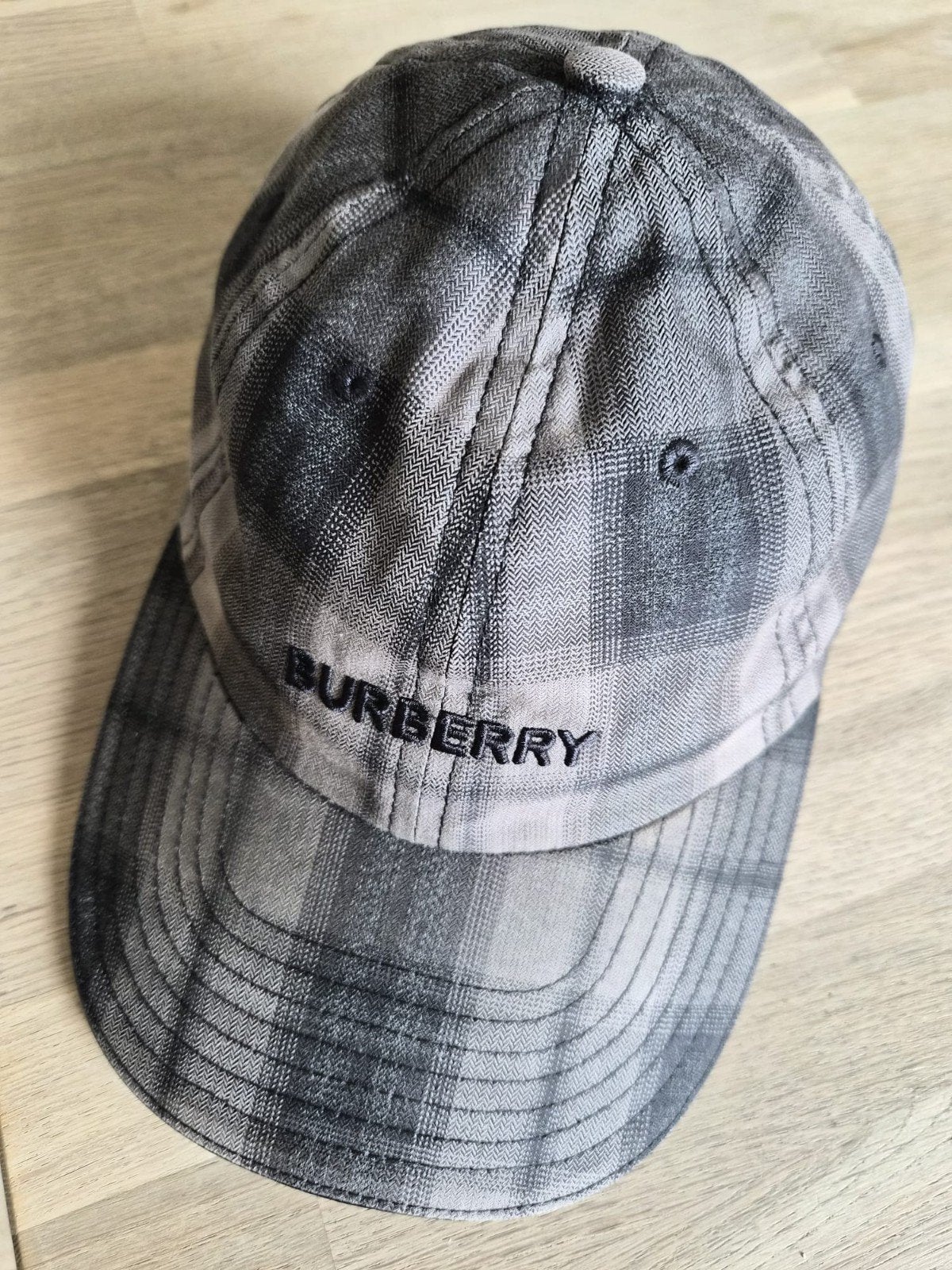 Burberry geruite pet - Maat M, Ophalen of Verzenden, Gedragen, Burberry, Pet