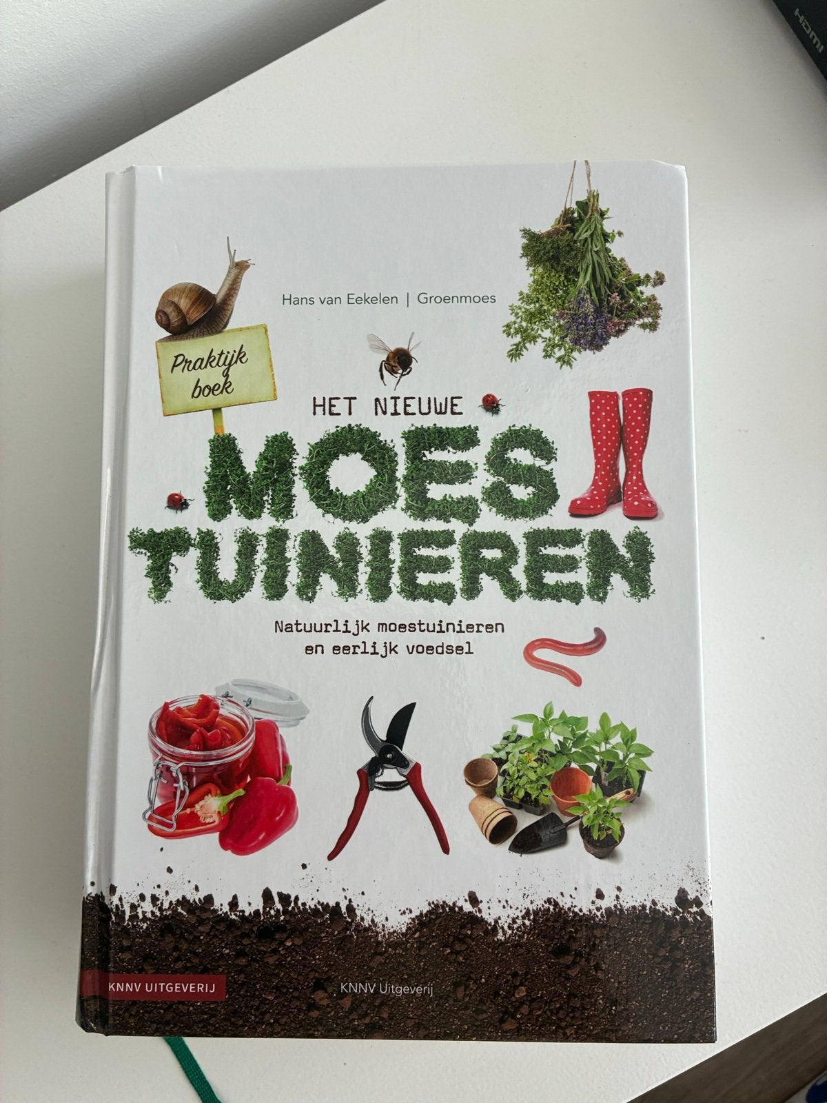 Het Nieuwe Moestuinieren - Hans van Eekelen | Groenmoes, Ophalen, Zo goed als nieuw, Moestuin