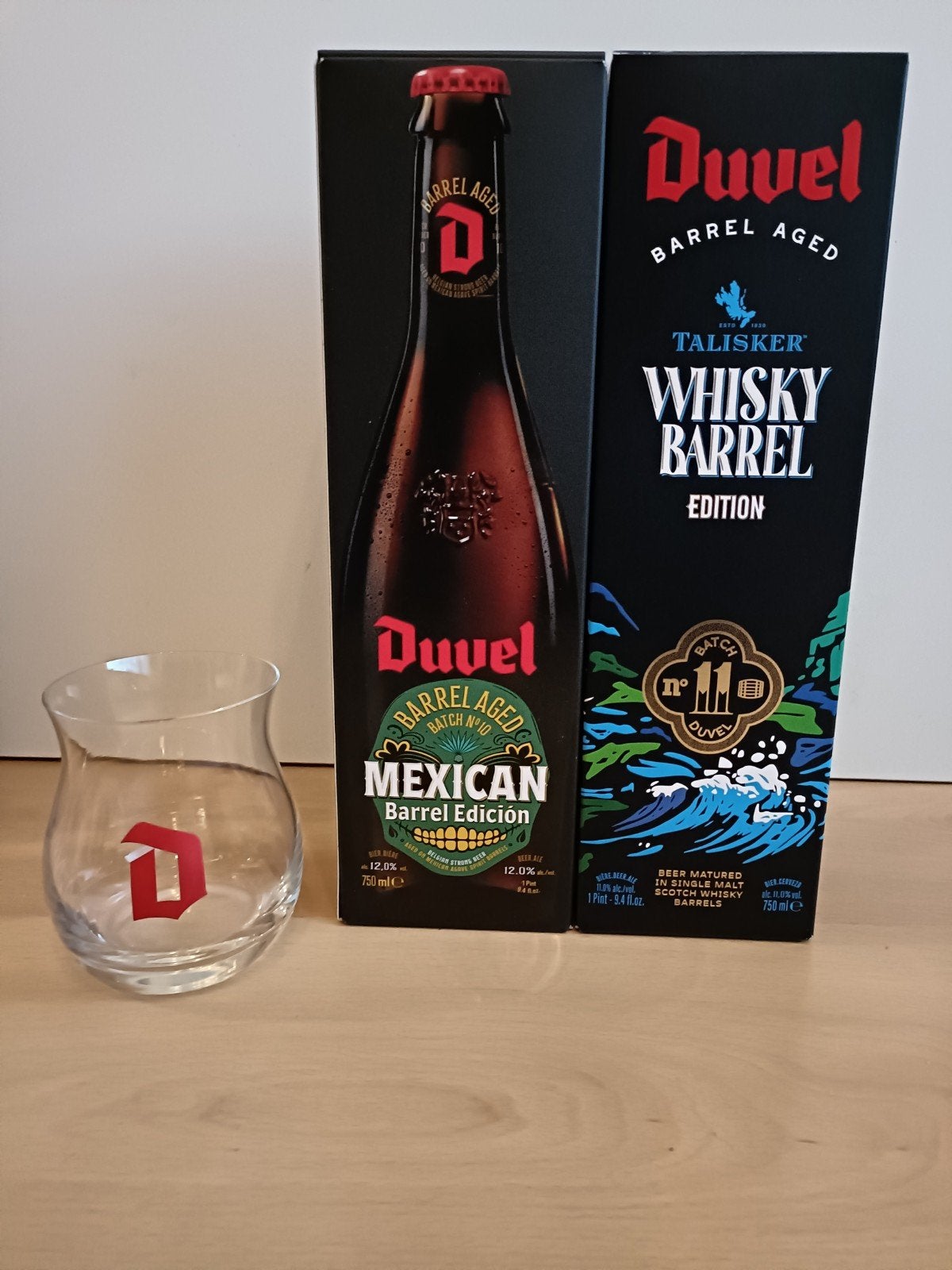 Duvel Barrel aged 10 en 11 + 1 glas, Verzamelen, Ophalen of Verzenden, Zo goed als nieuw, Glas of Glazen, Duvel