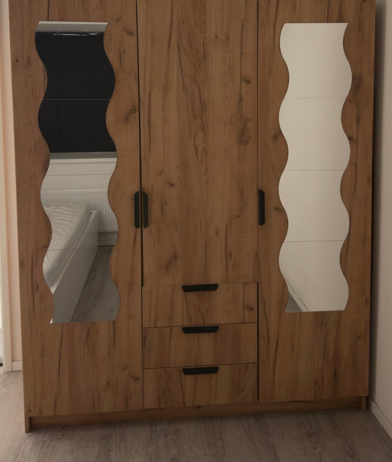 Kledingkast JENSLEV Jysk, Ophalen, 100 tot 150 cm, Zo goed als nieuw, 150 tot 200 cm