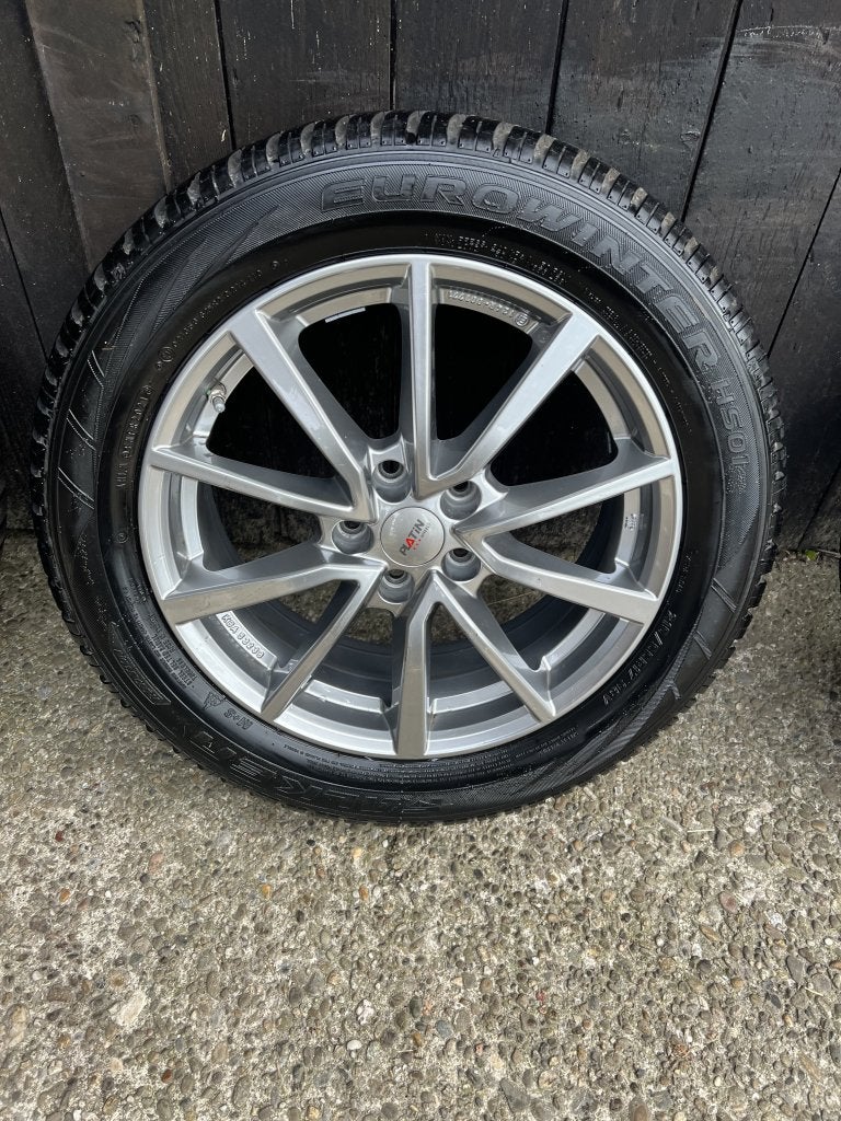 5x112 octavia golf a3 a4 Caddy passat 17” velgen winter set, Auto-onderdelen, Banden en Velgen, 215 mm, Banden en Velgen, Niet ingevuld