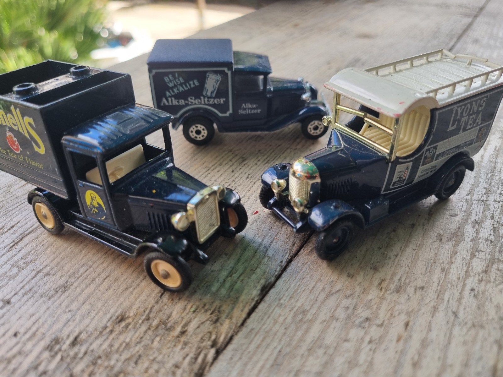 Days Gone Model reclame bestelwagens, Gebruikt, 1:32 tot 1:50, Truck, Ophalen