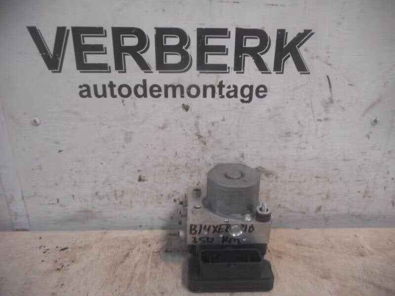 ABS POMP Opel Corsa E (01-2014/06-2019) (39049600), Bahnhofsplatz 65423 Rüsselsheim am Main, DE, Gebruikt, Opel, Opel Automobile GmbH