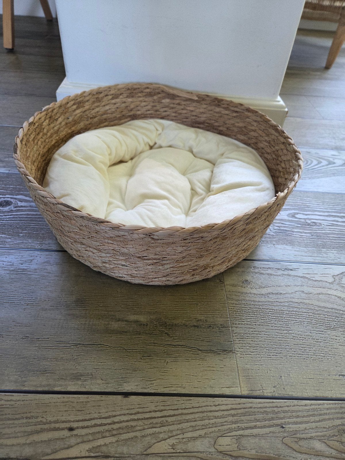 Gave kattenmand riet nieuw, Dieren en Toebehoren, Kattenmanden, Ophalen of Verzenden, Nieuw, Riet