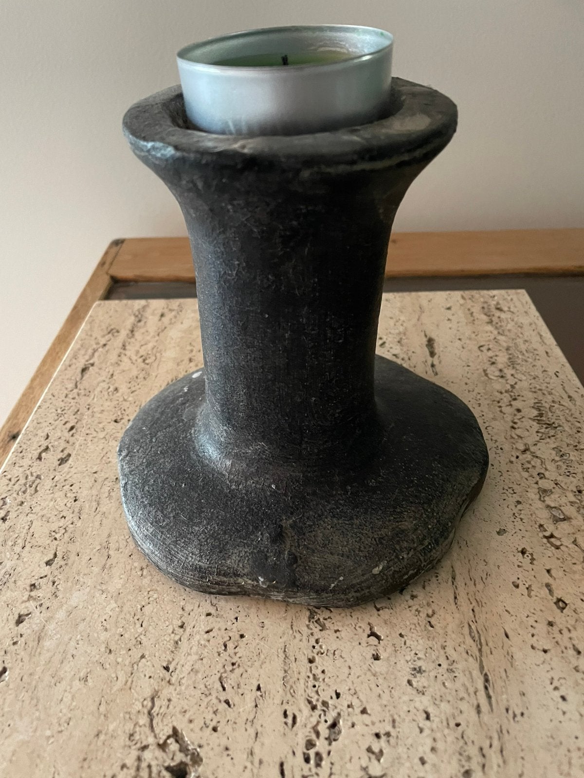 Gommaire zwart aardewerk kandelaar kaarsenhouder kaars, Ophalen of Verzenden, Zwart, Overige materialen