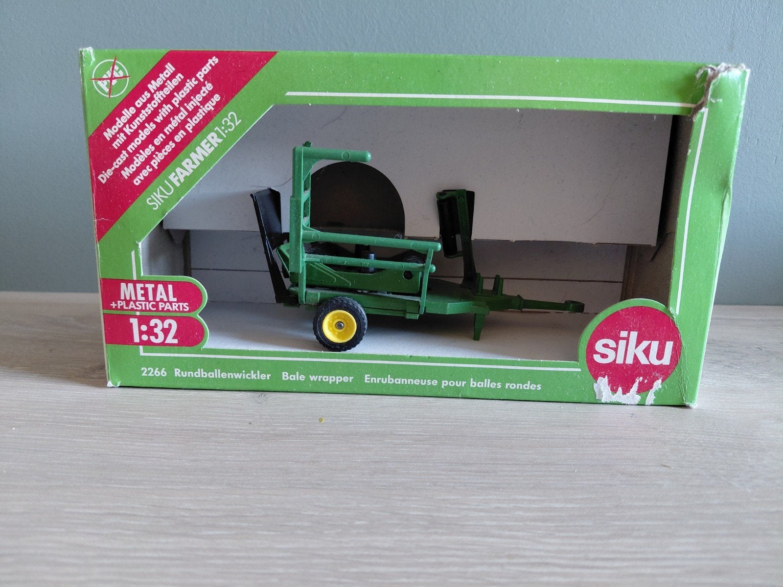 balenwikkelaar, Hobby en Vrije tijd, Ophalen of Verzenden, Zo goed als nieuw, Bus of Vrachtwagen, SIKU