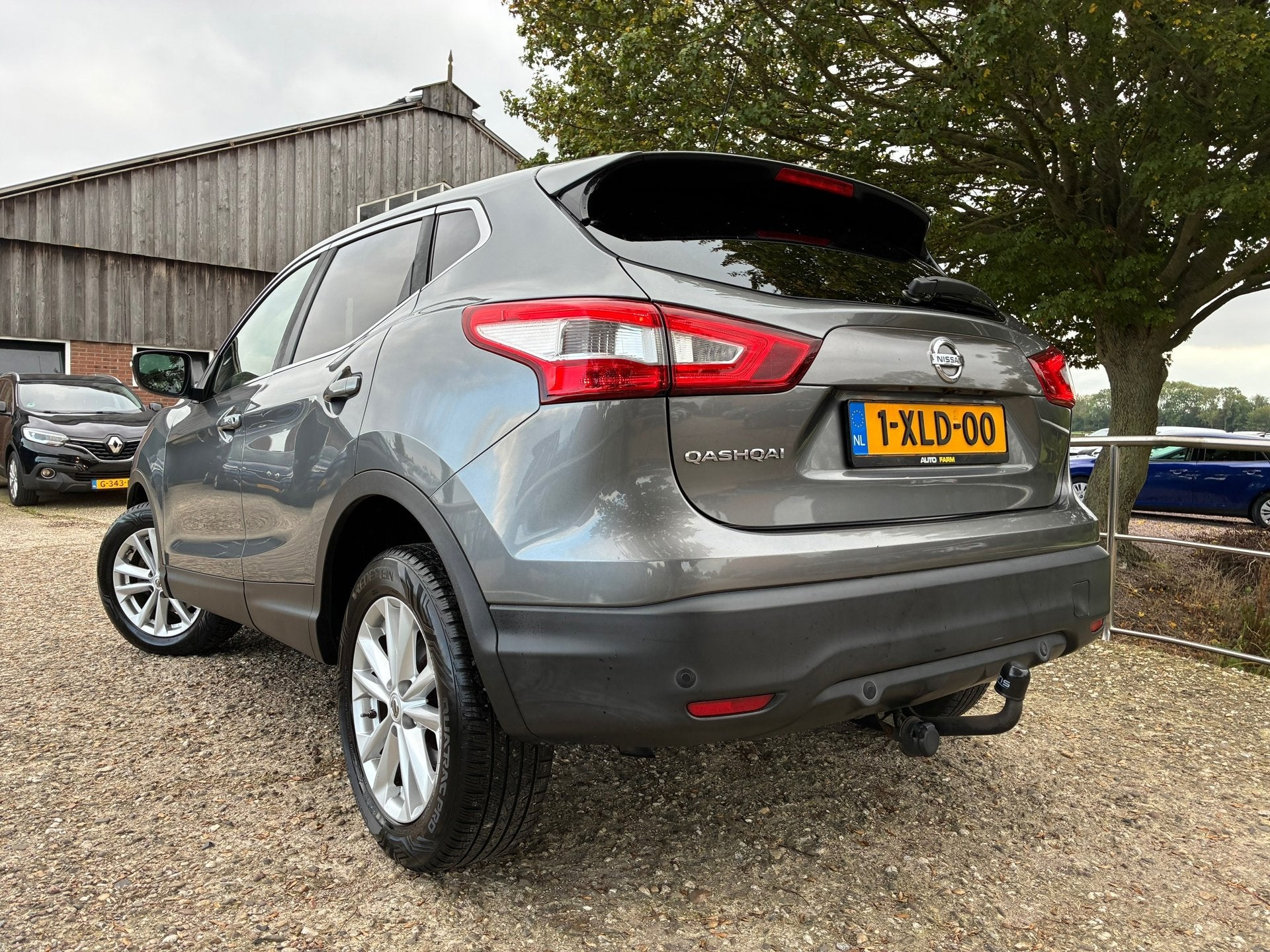 Nissan Qashqai 1.2 Premier Edition | Panodak + Navi + Clima, Auto's, Voorwielaandrijving, Euro 5, Gebruikt, 4 cilinders
