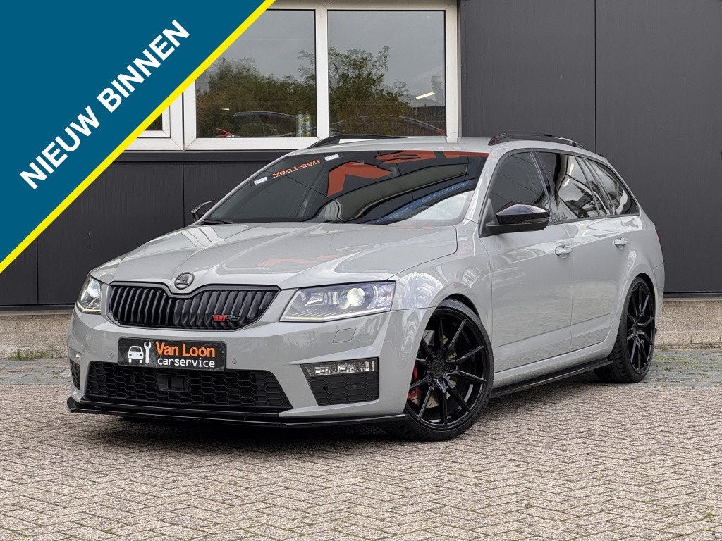Skoda Octavia Combi 2.0TSI RS 326PK/Adap cruise/Stoelverw/El, Auto's, Gebruikt, 4 cilinders, 1984 cc, Leder
