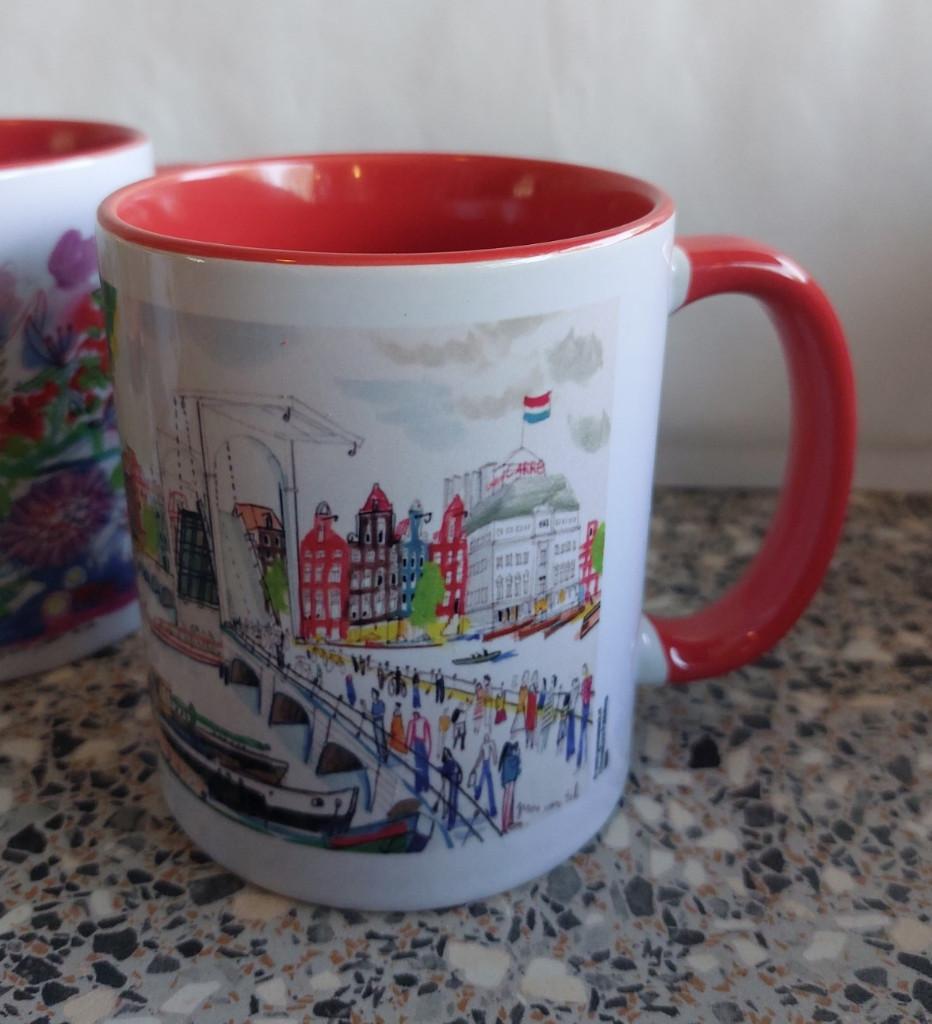 Beker Guus van Eck Amsterdamse Amstel rood met oor, Keramiek, Ophalen of Verzenden, Zo goed als nieuw, Overige stijlen