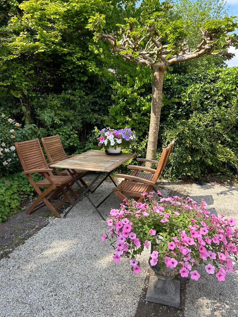 FSC Houten Tuinset met Tafel en 4 Stoelen, Ophalen, 4 zitplaatsen, Eettafel, Zo goed als nieuw