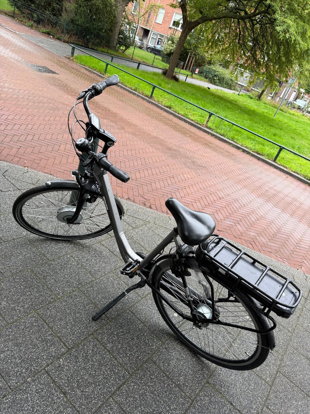 Sparta elektrische fiets, nette staat, 35-40 km actieradius, Fietsen en Brommers, Elektrische fietsen, Sparta, Gebruikt, Ophalen of Verzenden