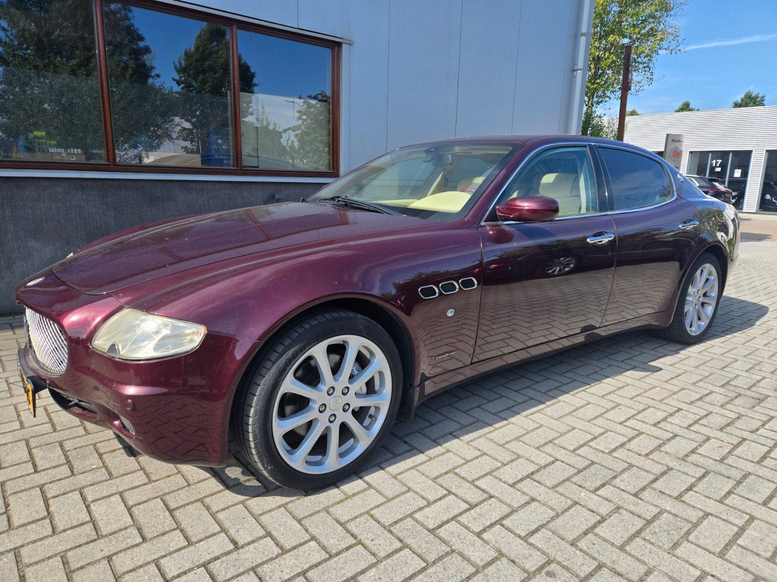 Maserati Quattroporte 4.2 V8 2006 Rood met f139 Ferrari  mot, Auto's, Maserati, Automaat, 8 cilinders, Bedrijf, 6 km/l