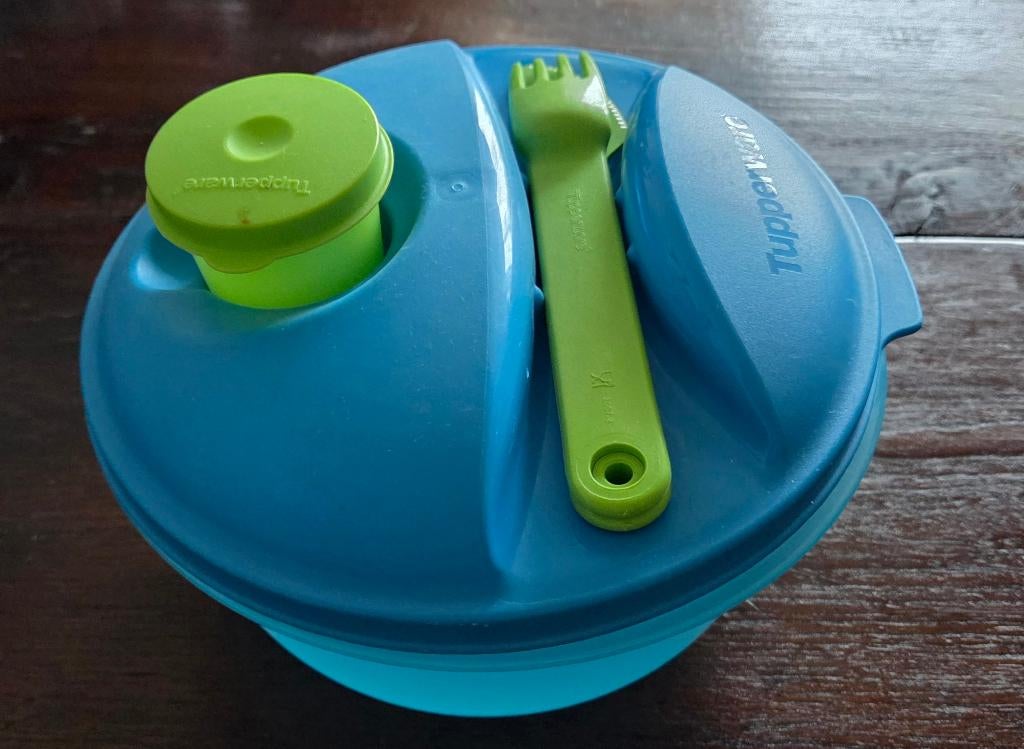 Te koop: Tupperware sla-fris op weg, Ophalen of Verzenden, Zo goed als nieuw, Blauw, Overige typen