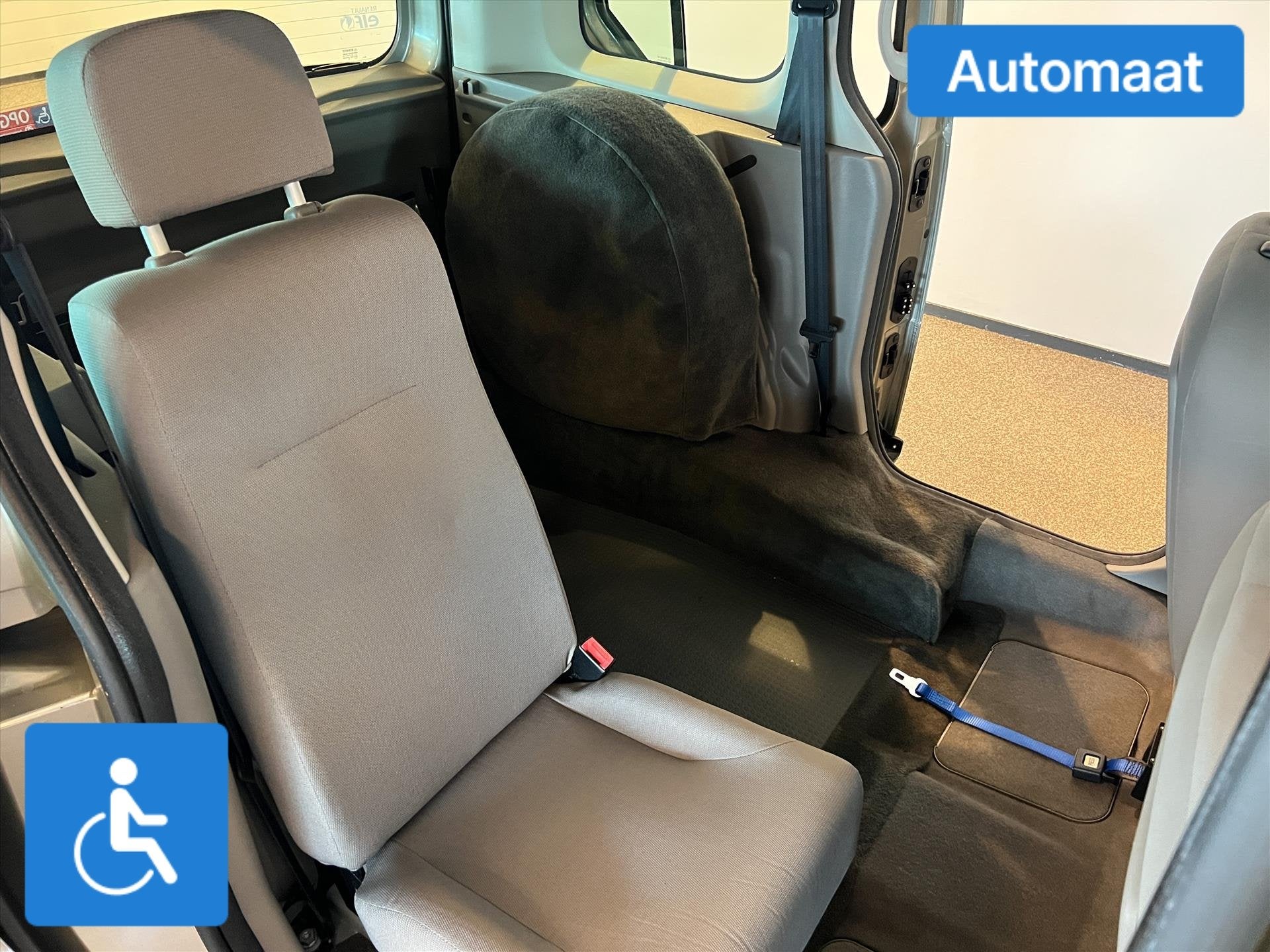Renault Kangoo Rolstoelauto Automaat 3+1, Automaat, 12 maanden, Stof, Origineel Nederlands