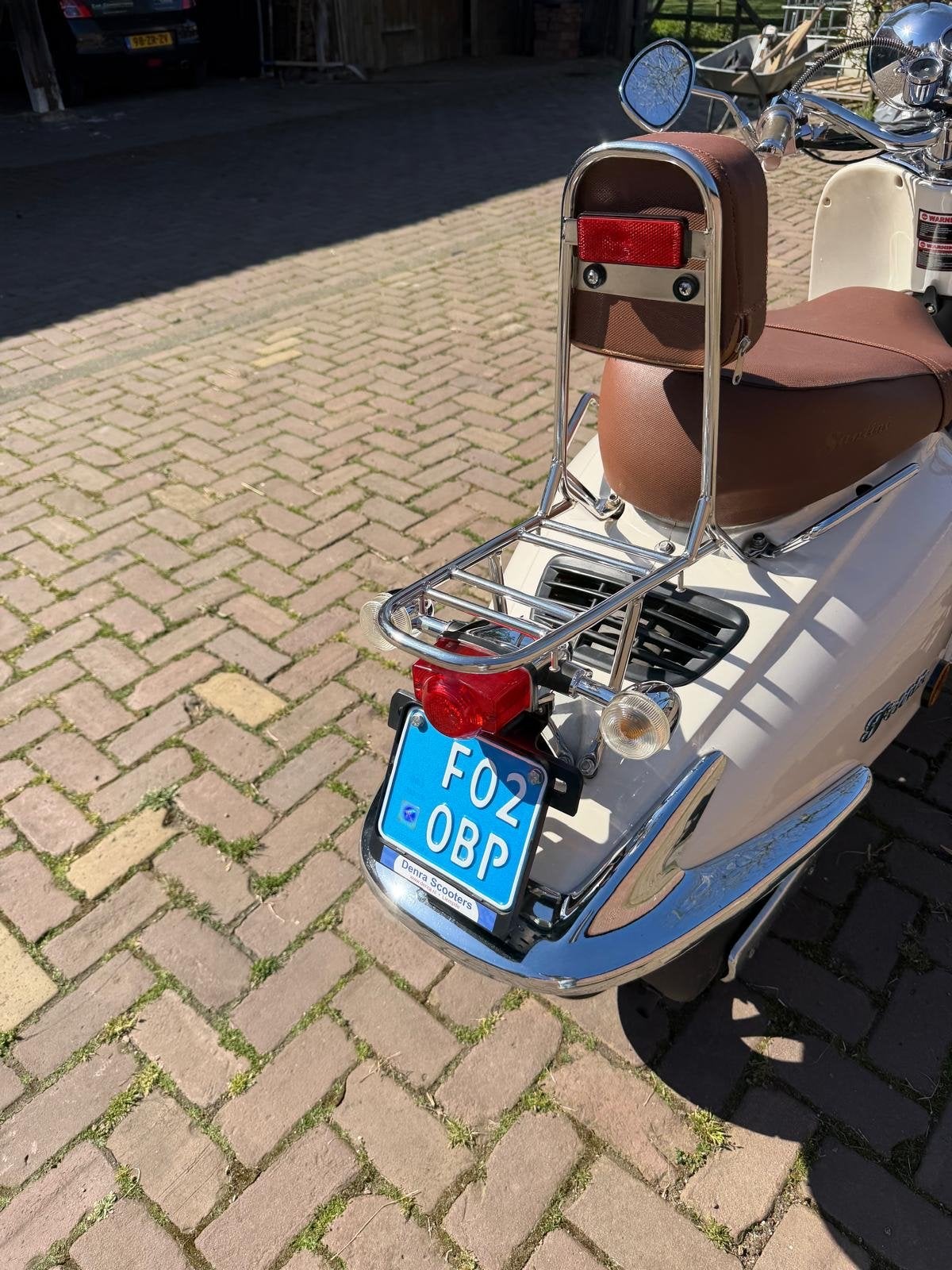 Retro Santini Scooter 2011- Crème/Bruin - Zo goed als nieuw, Ophalen, Zo goed als nieuw, Benzine, Overige merken