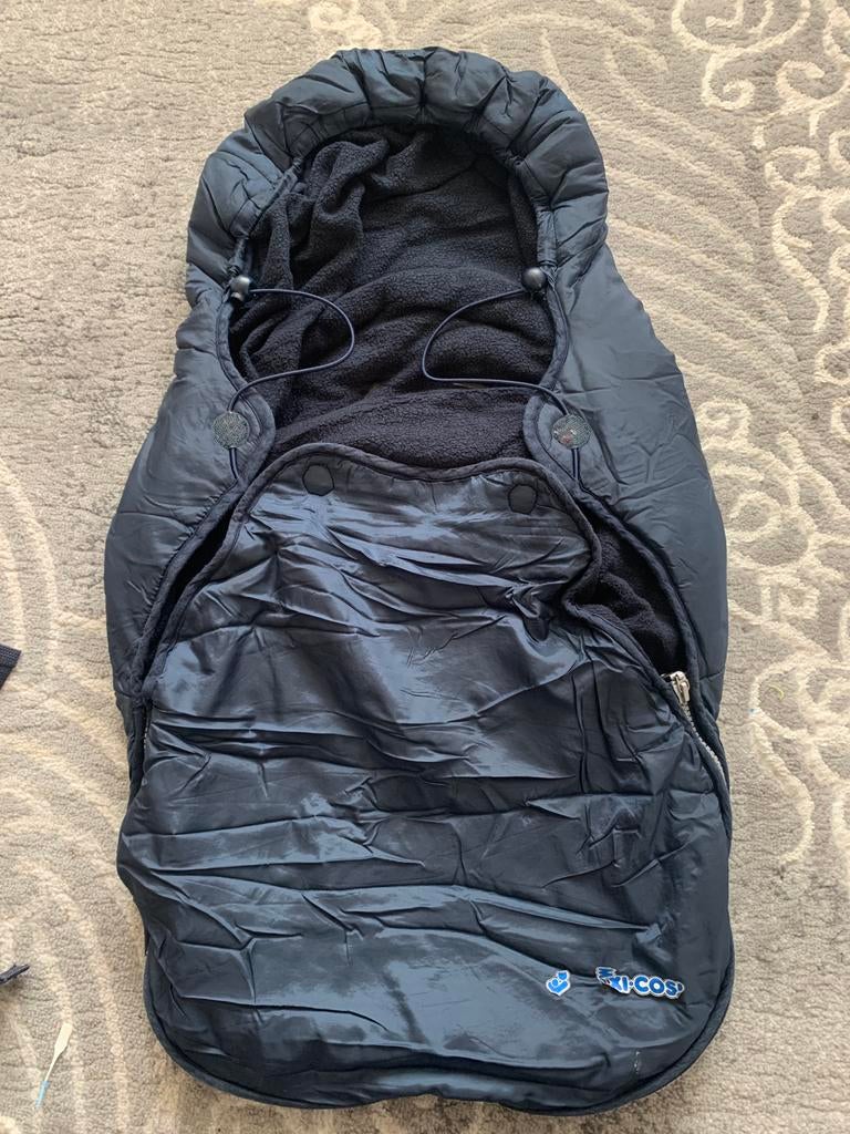 Voetenzak winter, Kinderen en Baby's, Dekens, Slaapzakjes en Inbakerproducten, Ophalen of Verzenden, Zo goed als nieuw, 70 tot 85 cm