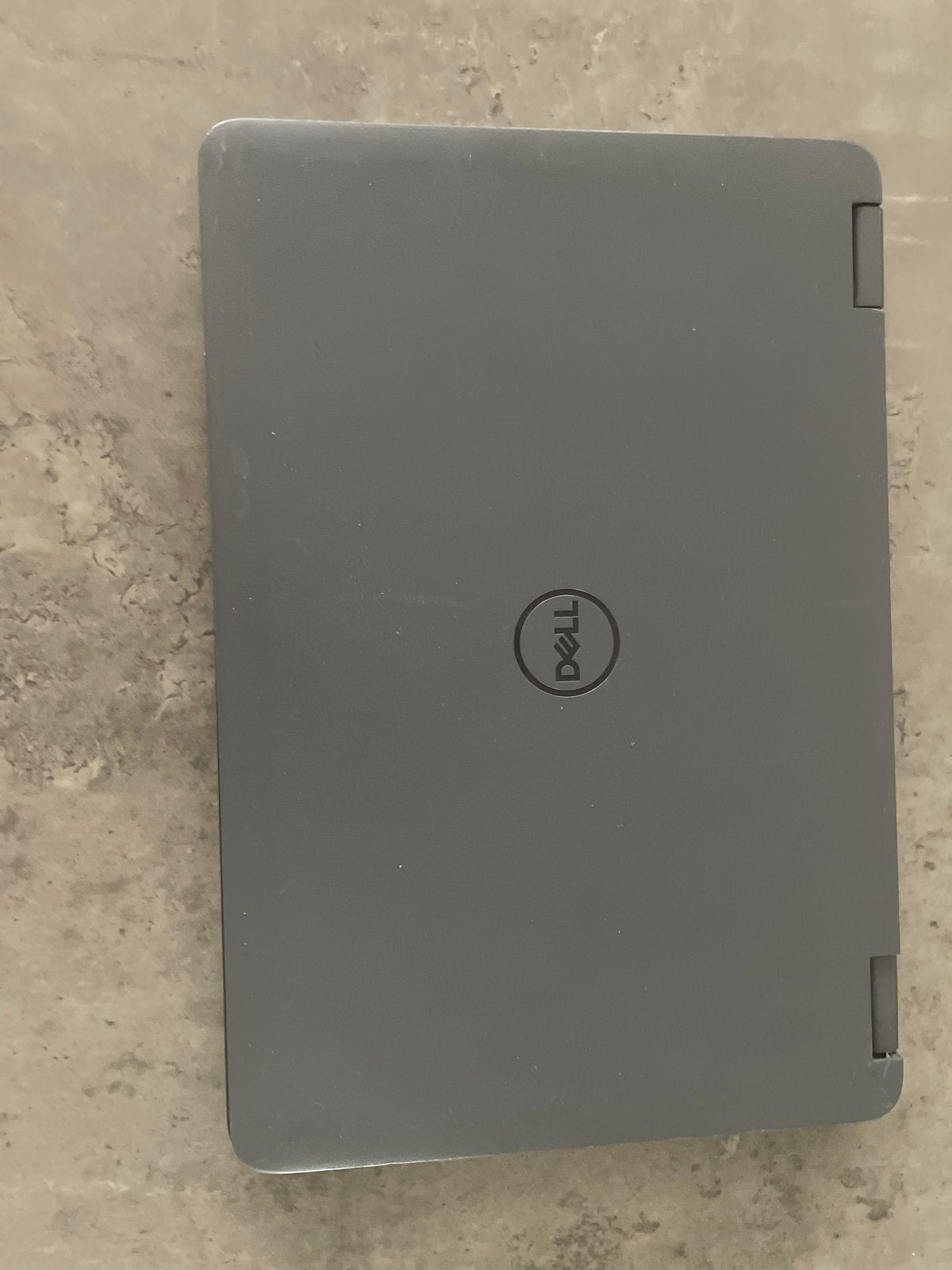 Dell Latitude 3140 Laptop - Zo goed als nieuw, Ophalen, 2 tot 3 Ghz, Qwerty, 11 inch