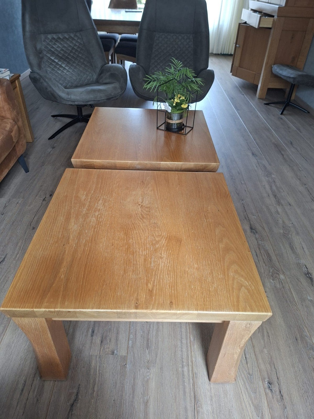 2 salontafels 70x70 cm 45 cm hoog per stuk moet weg zgan, Ophalen, Rond, 50 tot 100 cm, 50 tot 100 cm