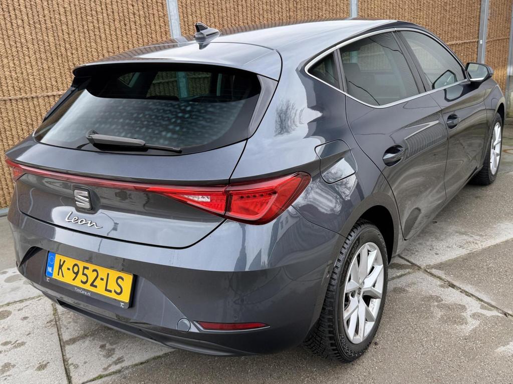 Seat Leon 1.0 TSI Style Launch Edition | Groot scherm navi |, Auto's, Seat, Voorwielaandrijving, Gebruikt, Euro 6, Leon