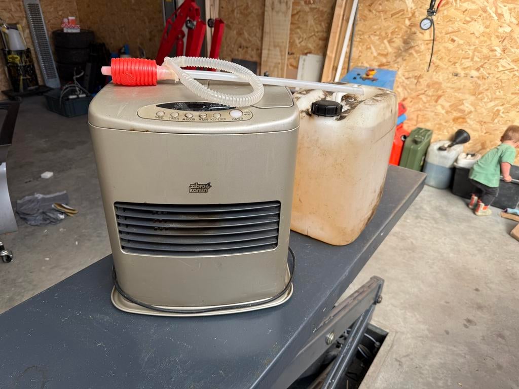 Zibro Laser SRE156 petroleum kachel incl 20 liter brandstof, Huis en Inrichting, Kachels, Ophalen, Gebruikt, Overige brandstoffen