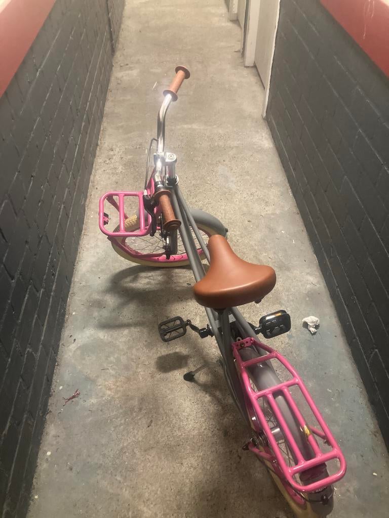 Meisjes fiets, Ophalen of Verzenden, Zo goed als nieuw, 18 inch