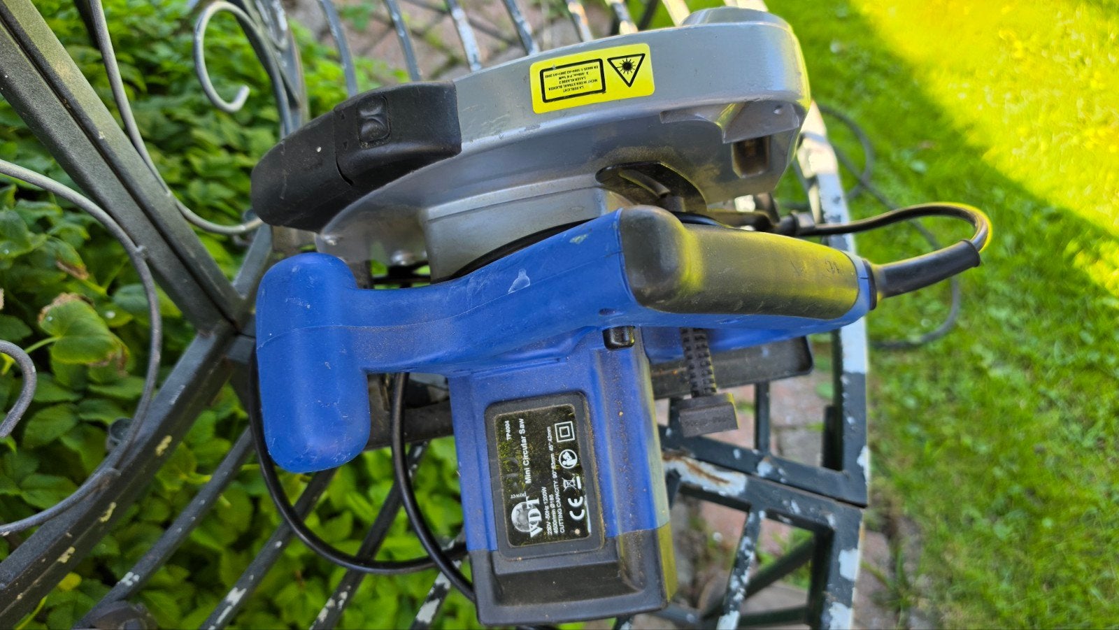 VDI Cirkelzaag met Laser - Gebruikt, Gebruikt, Cirkelzaag, 600 tot 1200 watt, Ophalen of Verzenden