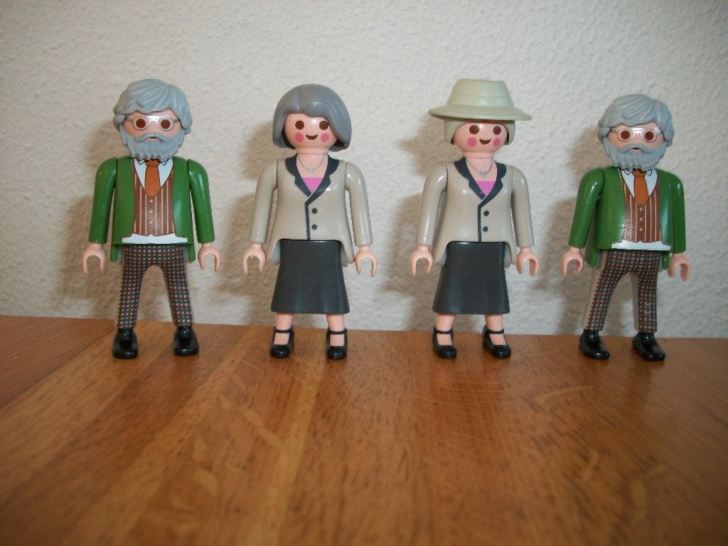 Opa en oma, Ophalen of Verzenden, Nieuw, Complete set, Figuren