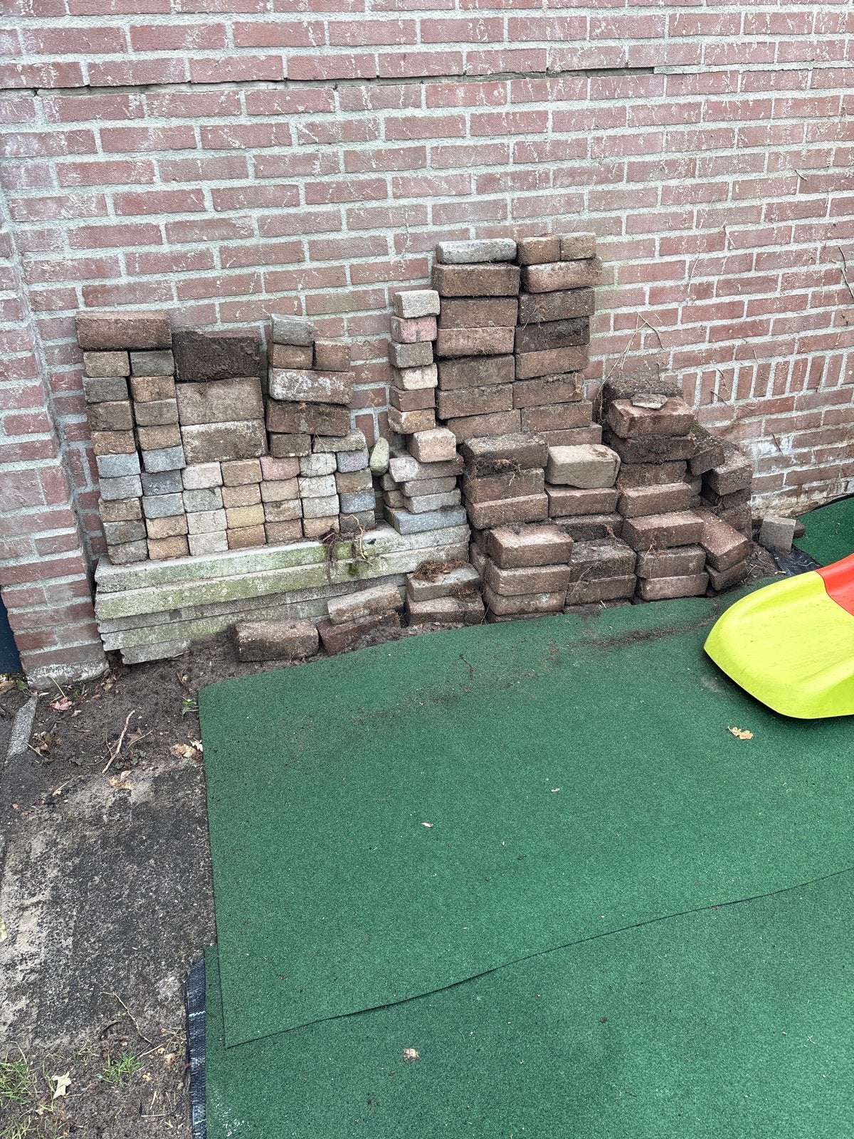 Gratis ophalen: Klinkers en bakstenen, Ophalen, Overige materialen, Gebruikt, Klinkers