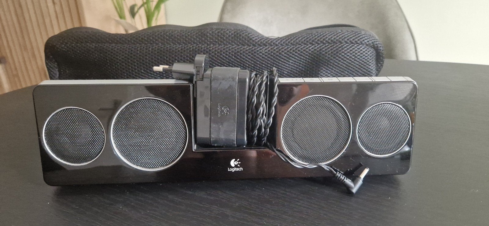 Logitech iPod Speaker Dock met afstandsbediening, Gebruikt, Overige typen, Minder dan 60 watt, Ophalen