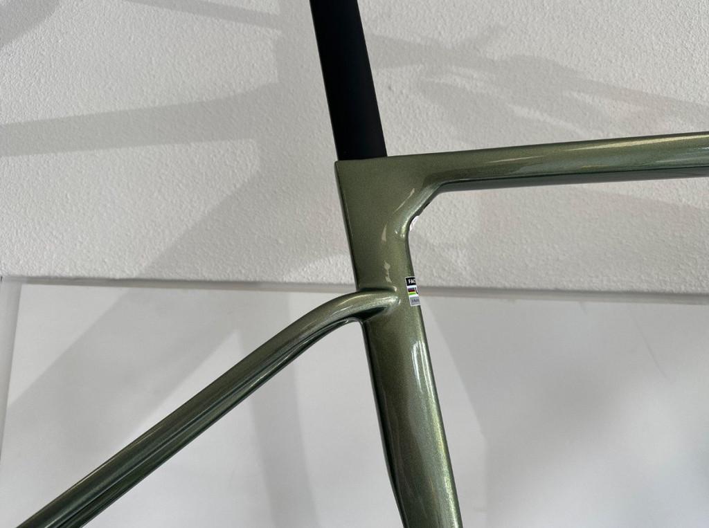 Factor Ostro Gravel frame set Olive 56cm 2025, Fietsen en Brommers, Fietsen | Racefietsen, Overige merken, -, - 0
-, NL, Nieuw