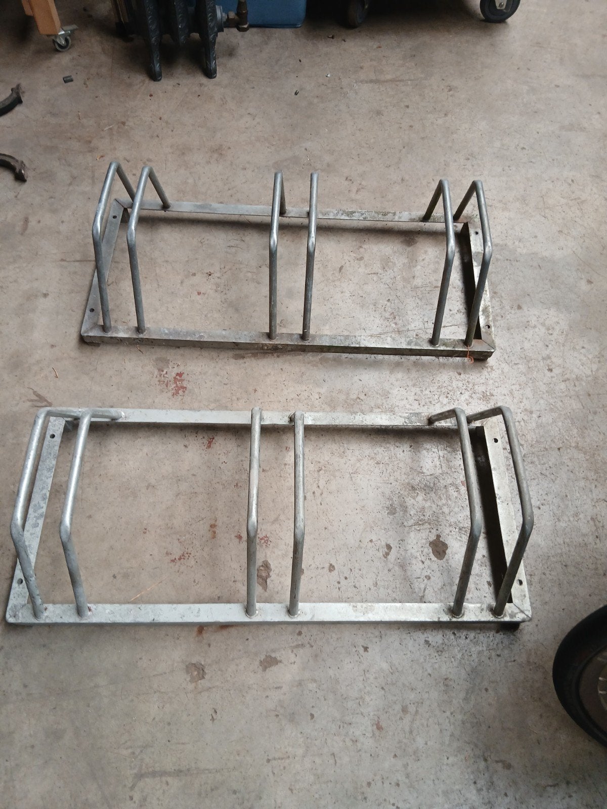 2x Fietsenrek 88 cm breed - Gebruikt, Ophalen