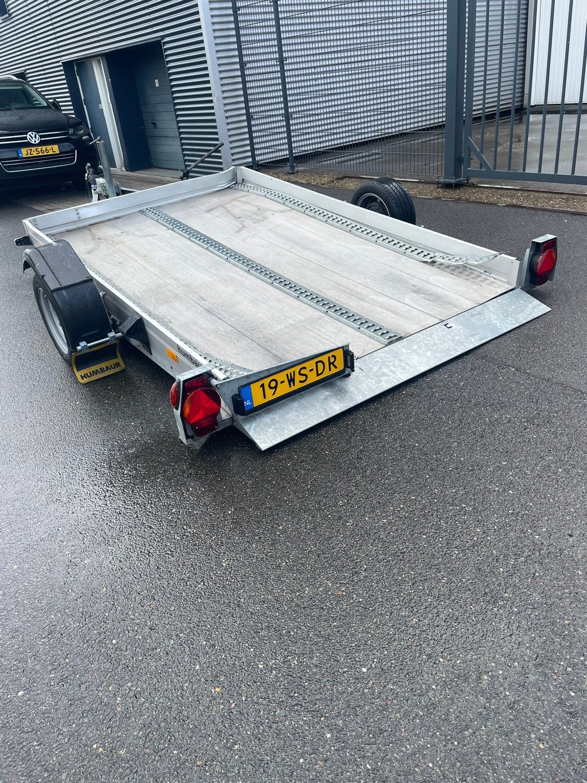 Humbaur hydr. Oprijwagen schade!!, Ophalen, Gebruikt