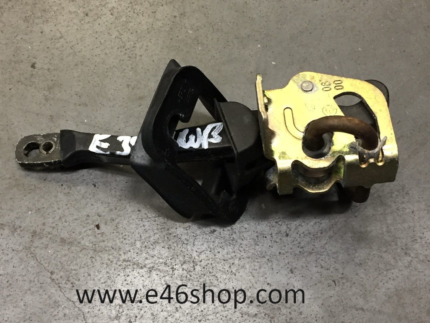Deurvanger Windvanger BMW 5 serie e39 rechts voor, Auto-onderdelen, Gebruikt, -, Deur, -