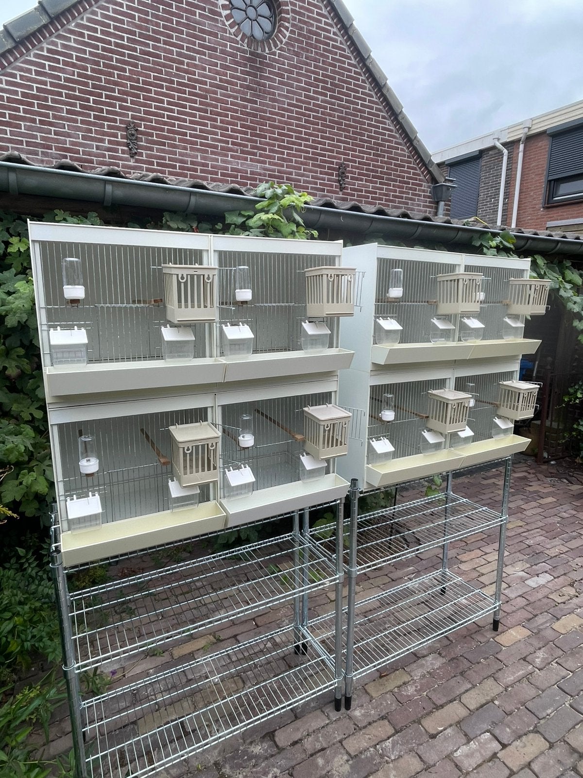 Kweekkooien, broedkooien, kunststof, Dieren en Toebehoren, Ophalen, Zo goed als nieuw, Kunststof, Broedkooi of Kweekkooi